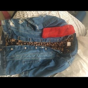 Jean jacket with cheetah print fur